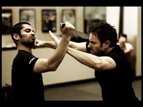 Krav Maga Vs Mma Which Is Better Who Would Win In A Street Fight How Do They Compare Smartmma