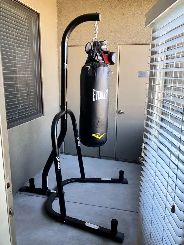 best outdoor punching bag with stand
