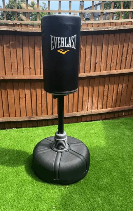 The Everlast Omniflex is a great choice when it comes to free standing punching bags