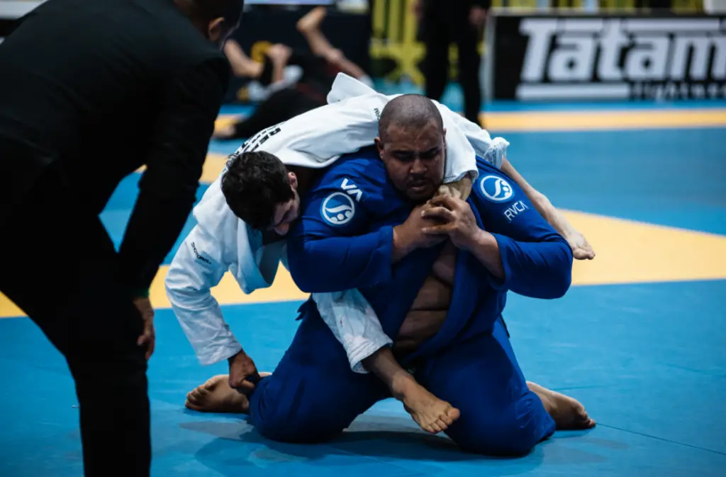 MMA vs JiuJitsu & BJJ How Do They Compare? SmartMMA